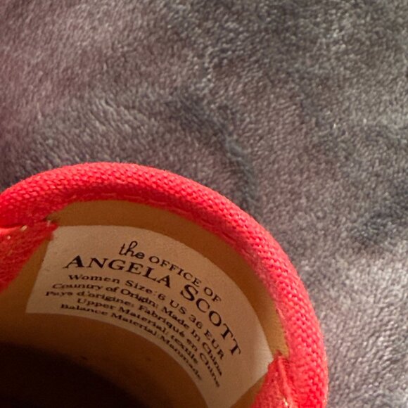 THE OFFICE OF ANGELA SCOTT Hammonds Slip-On Sneakers in Red - Picture 8 of 8